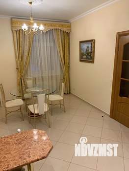 Дом 500м², 3-этажный, на длительный срок, 