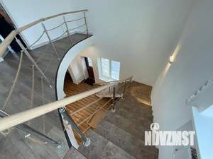 Дом 200м², 2-этажный, на длительный срок, 