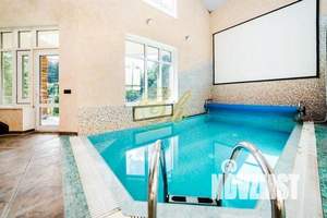 Дом 550м², 2-этажный, посуточно, 