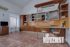 Дом 520м², 2-этажный, посуточно, 