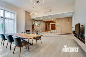 Дом 1000м², 2-этажный, посуточно, 