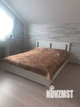 Дом 140м², 2-этажный, на длительный срок, 