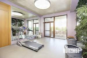 Коттедж 832м², 3-этажный, на длительный срок, 