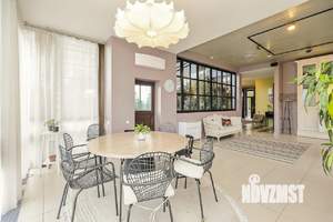 Коттедж 832м², 3-этажный, на длительный срок, 