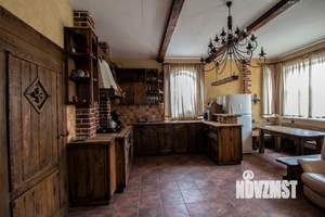 Дом 250м², 4-этажный, на длительный срок, 