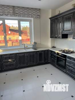 Коттедж 345м², 3-этажный, на длительный срок, 