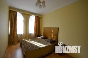 Дом 550м², 3-этажный, посуточно, 