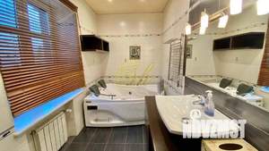 Дом 750м², 3-этажный, посуточно, 