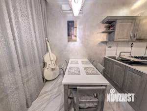 Таунхаус 190м², 3-этажный, на длительный срок, 