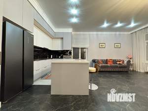 Таунхаус 200м², 3-этажный, на длительный срок, 