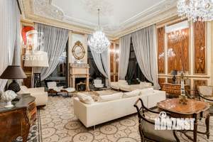 Дом 1000м&sup2;, 3-этажный, на длительный срок, 