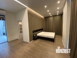 Коттедж 380м², 2-этажный, на длительный срок, 