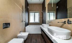 Дом 450м², 2-этажный, на длительный срок, 