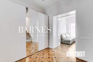 Дом 487м&sup2;, 2-этажный, на длительный срок, 