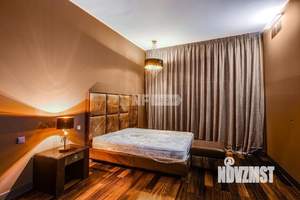 Коттедж 946м&sup2;, 2-этажный, на длительный срок, 