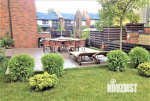 Таунхаус 390м², 3-этажный, на длительный срок, 