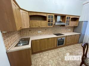 Дом 320м², 3-этажный, на длительный срок, 