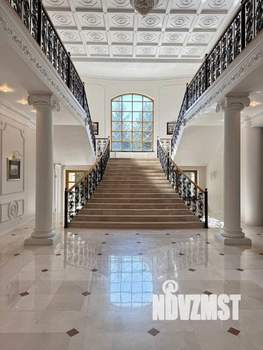 Коттедж 632м², 3-этажный, на длительный срок, 