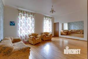 Коттедж 370м², 3-этажный, на длительный срок, 