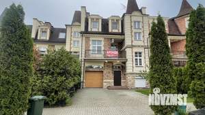 Таунхаус 300м², 3-этажный, на длительный срок, 