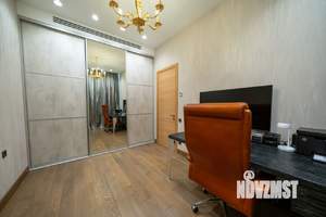Таунхаус 350м², 3-этажный, на длительный срок, 