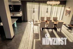 Дом 800м&sup2;, 3-этажный, на длительный срок, 