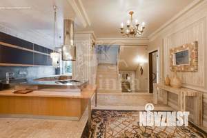 Таунхаус 364м², 3-этажный, на длительный срок, 