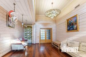 Дом 600м&sup2;, 4-этажный, на длительный срок, 