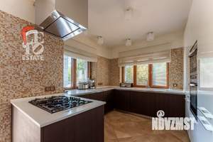 Дом 600м&sup2;, 4-этажный, на длительный срок, 