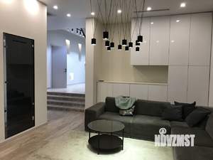 Коттедж 380м², 2-этажный, на длительный срок, 