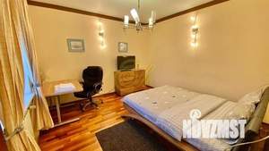 Дом 720м², 3-этажный, посуточно, 