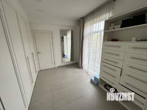 Таунхаус 300м², 2-этажный, на длительный срок, 