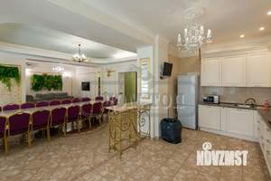 Дом 600м², 3-этажный, посуточно, 