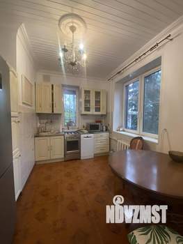 Дом 230м², 3-этажный, на длительный срок, 