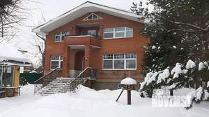 Коттедж 290м², 2-этажный, на длительный срок, 