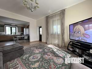 Коттедж 320м², 2-этажный, на длительный срок, 