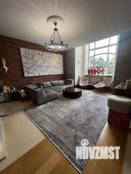 Коттедж 400м², 2-этажный, на длительный срок, 