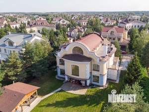 Дом 1000м², 3-этажный, посуточно, 