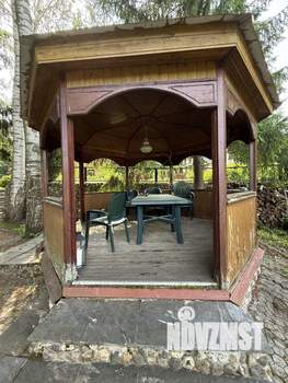 Дом 230м&sup2;, 2-этажный, на длительный срок, 