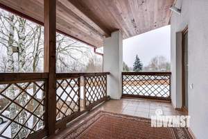 Дом 500м&sup2;, 3-этажный, посуточно, 