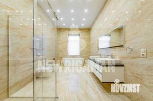 Коттедж 1100м&sup2;, 2-этажный, на длительный срок, 