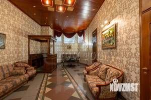 Дом 1400м², 3-этажный, посуточно, 