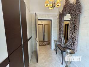 Таунхаус 370м², 3-этажный, на длительный срок, 