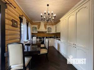 Коттедж 170м², 3-этажный, на длительный срок, 