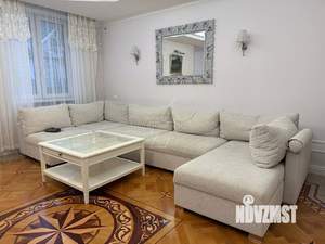 Коттедж 485м², 3-этажный, на длительный срок, 