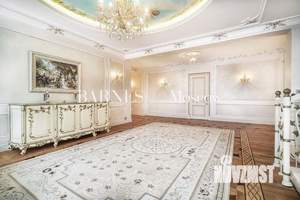 Коттедж 1000м², 2-этажный, на длительный срок, 