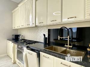 Коттедж 436м&sup2;, 2-этажный, на длительный срок, 