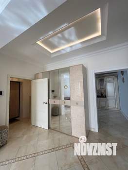 Дом 350м², 3-этажный, на длительный срок, 