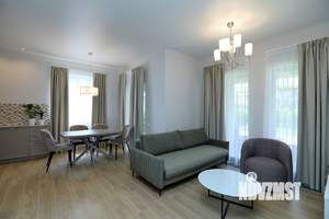 Таунхаус 180м&sup2;, 2-этажный, на длительный срок, 