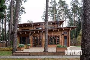 Дом 470м&sup2;, 3-этажный, на длительный срок, 